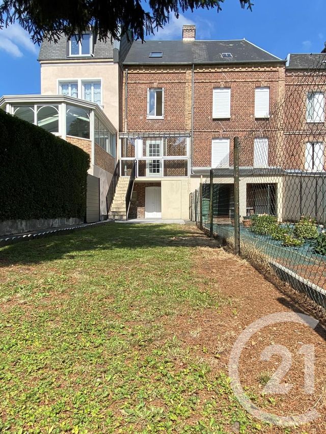 Maison à louer - 3 pièces - 65 m2 - Lillebonne - 76 - HAUTE-NORMANDIE